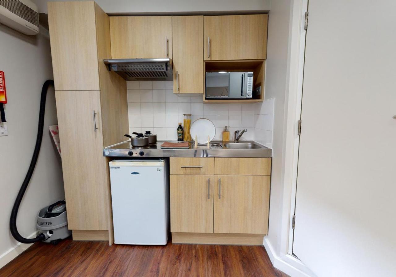 Private Bedrooms With Shared Kitchen And Studios At Iq Tufnell House In Londres Extérieur photo