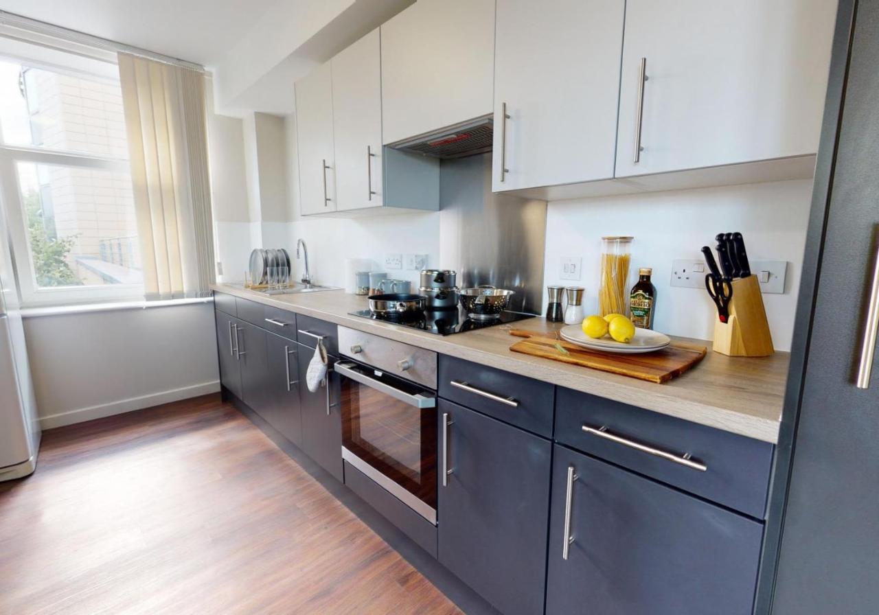 Private Bedrooms With Shared Kitchen And Studios At Iq Tufnell House In Londres Extérieur photo