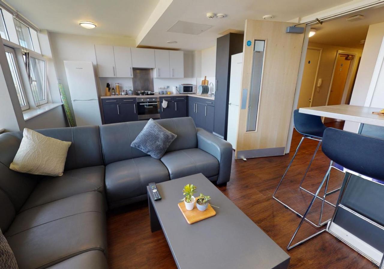 Private Bedrooms With Shared Kitchen And Studios At Iq Tufnell House In Londres Extérieur photo
