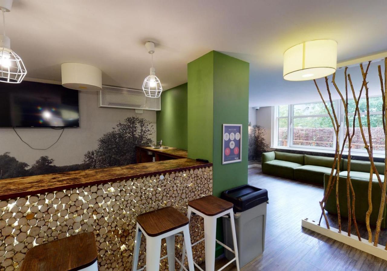 Private Bedrooms With Shared Kitchen And Studios At Iq Tufnell House In Londres Extérieur photo
